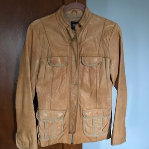 Women’s leather jacket
